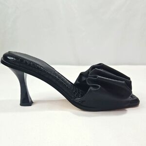Circus by Sam Edelman Black Sculptural Heels with Ruched Detail SZ 8.5